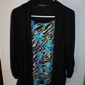 Notions brand Woman's size Xl. Floral/black shirt